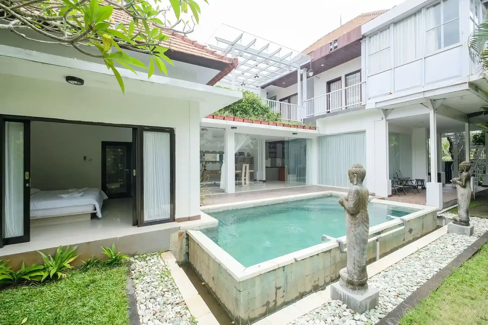 Private retreat villa with pool, Bali